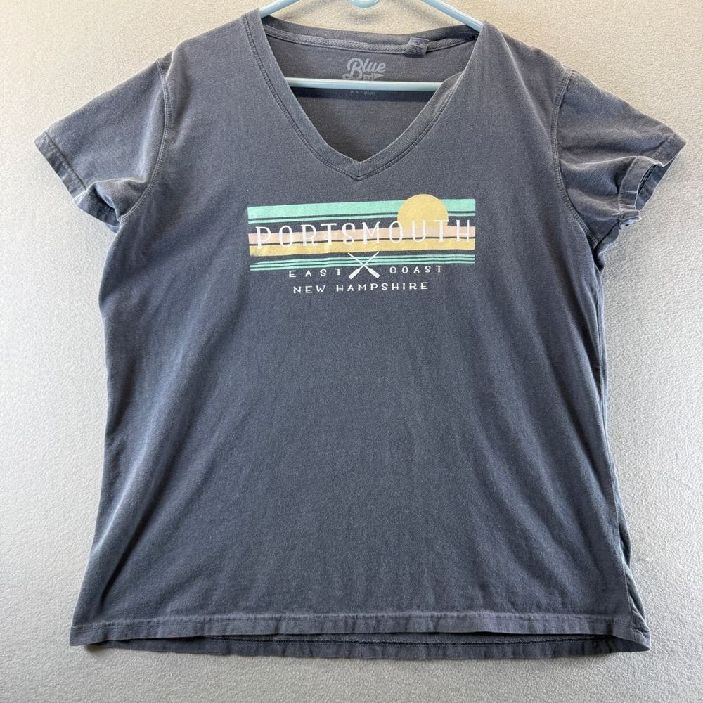 Blue 84 Portsmouth New Hampshire East Coast V-Neck Graphic Tee Navy Blue‎ 2XL